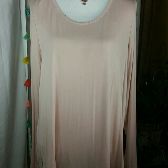 Top - Picture 4 of 4